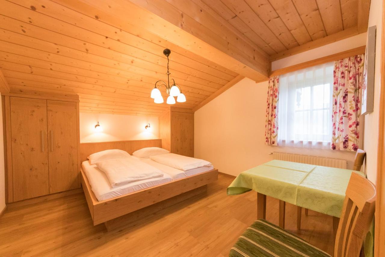 Gaestehaus Muellauer 레오강 외부 사진